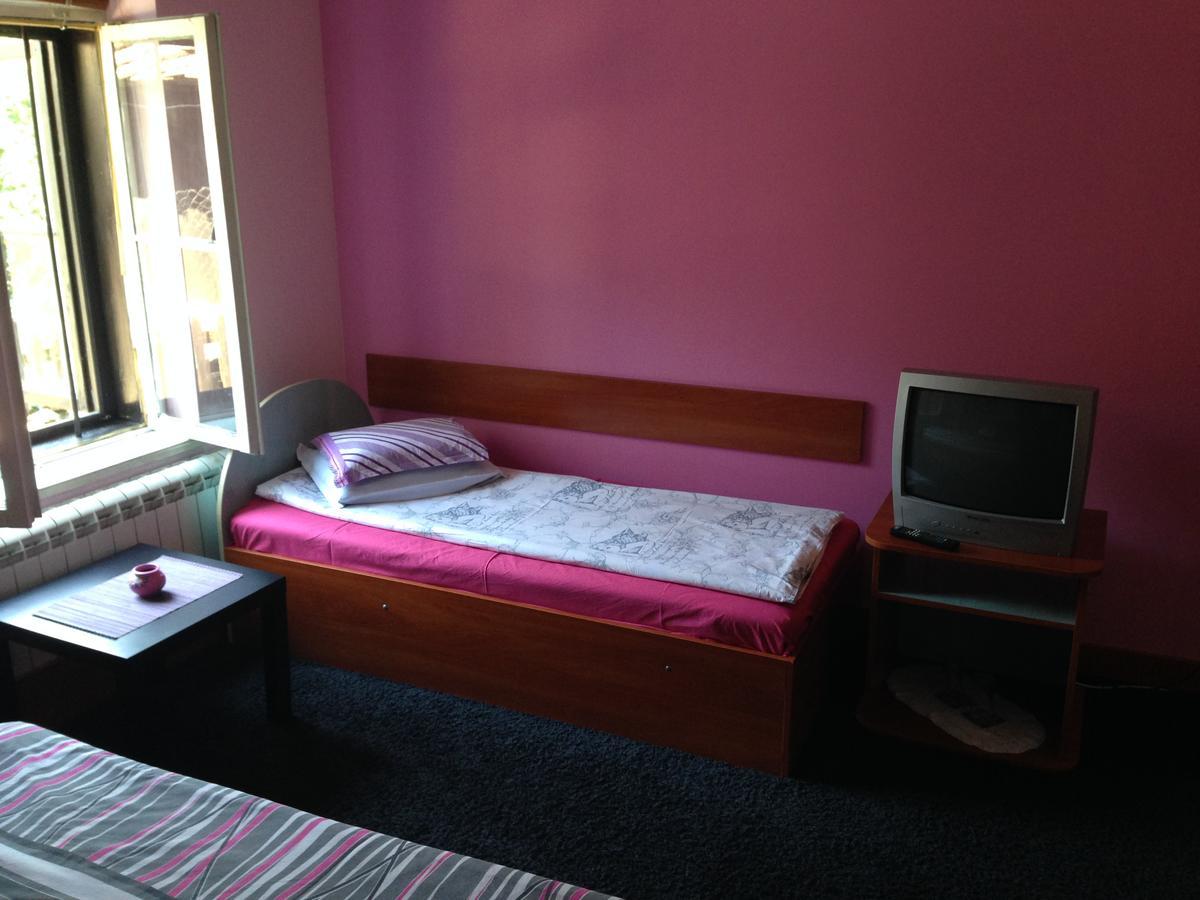Hotel Bilyana Lovech Ngoại thất bức ảnh